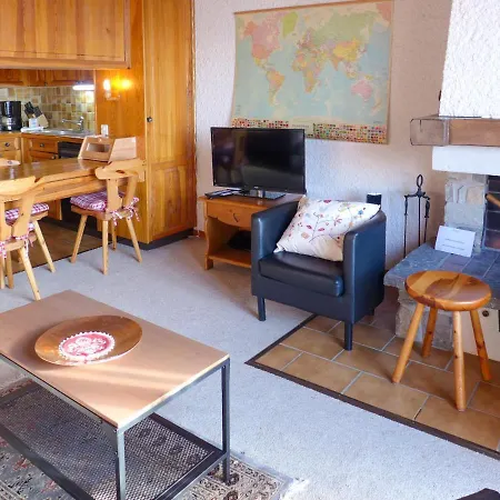 Апартаменты Les Aiguilles D'argent 10 By Interhome Шезьер